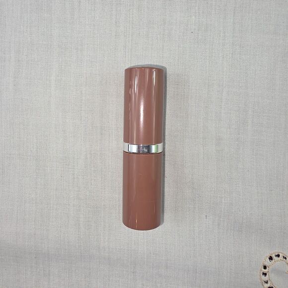 Clinique‎ Lipstick 02 BARE POP Pop Lip Colour + Primer Lipstick Retail $26 - Picture 2 of 6